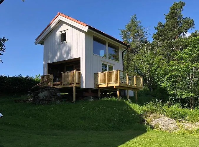 Stokke Gard Burglamping